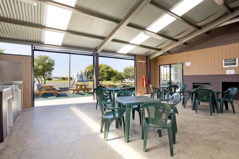 Great Ocean Road Tourist Park Hotel Peterborough Kültér fotó