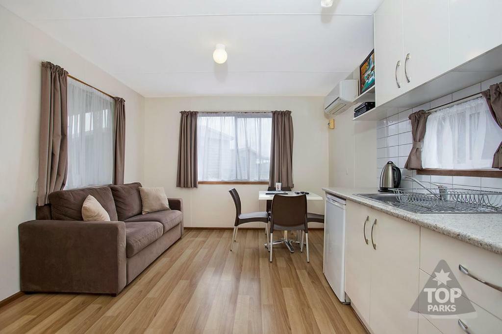 Great Ocean Road Tourist Park Hotel Peterborough Kültér fotó